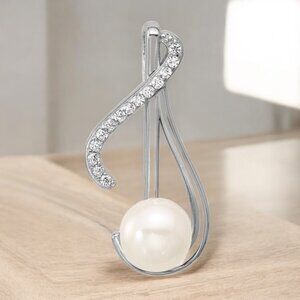 CZ and Freshwater Cultured Pearl Pendant in 925 Sterling Silver